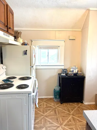 $109,990 | 607 Thayer Street, Flint, MI 48503