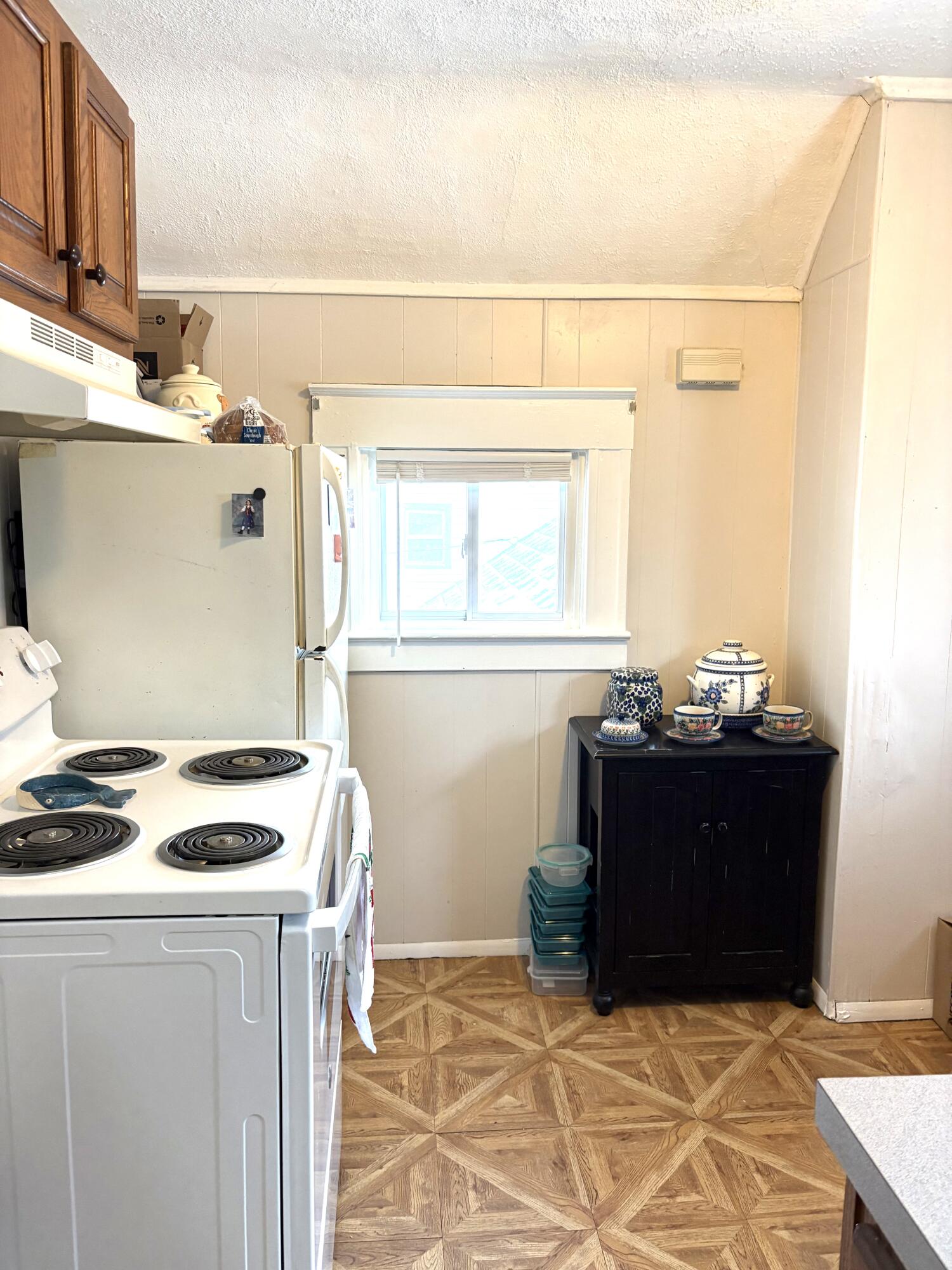 607 Thayer Street Flint, MI 48503 - Photo 27 of 38 IMG_1853