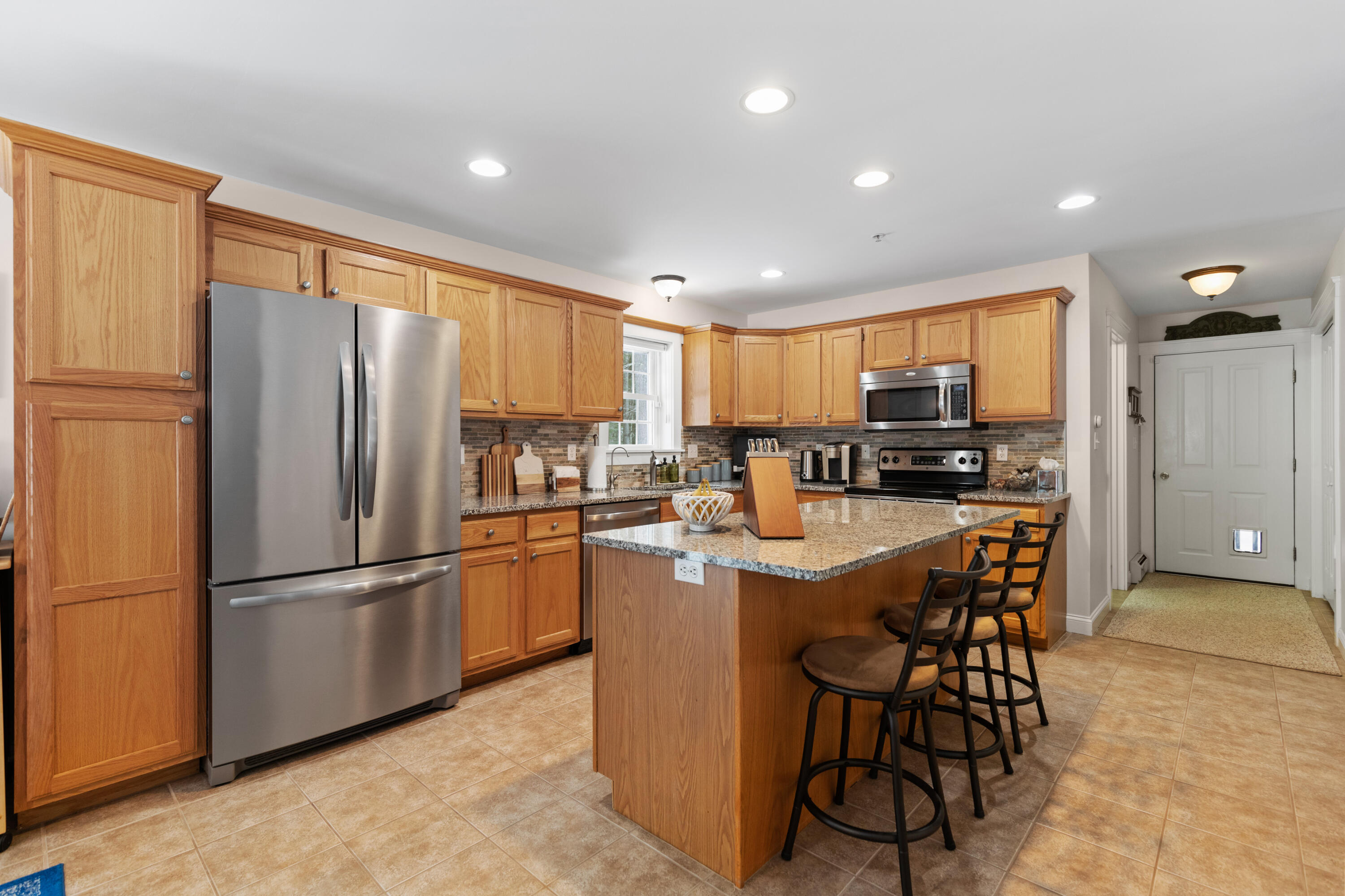 32 Fire Ln 23 Raymond, ME 04071 - Photo 19 of 39 32HiddenCoveRaymond_007