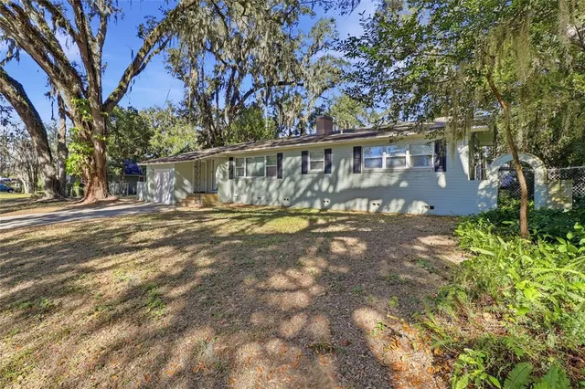 $324,900 | 203 West Poinsettia Street, Lakeland, FL 33803