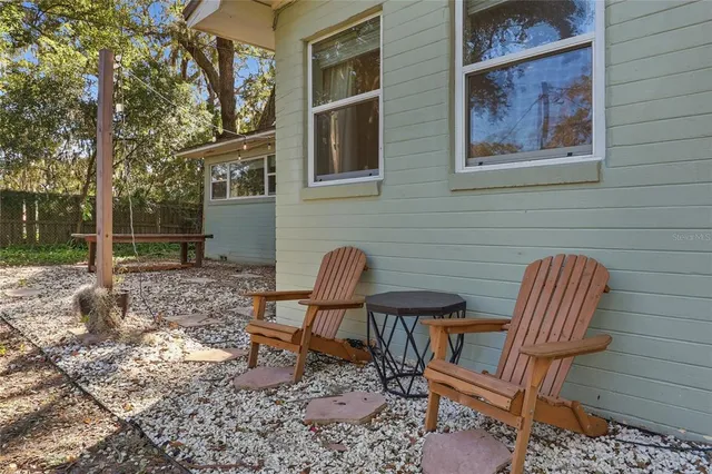 $324,900 | 203 West Poinsettia Street, Lakeland, FL 33803