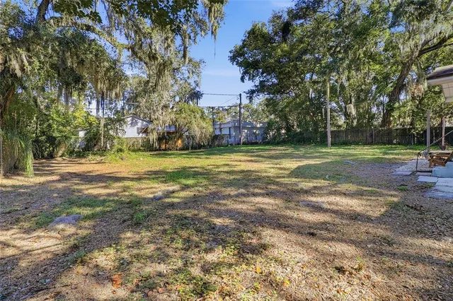 $324,900 | 203 West Poinsettia Street, Lakeland, FL 33803