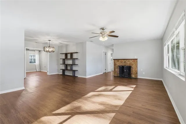 $324,900 | 203 West Poinsettia Street, Lakeland, FL 33803