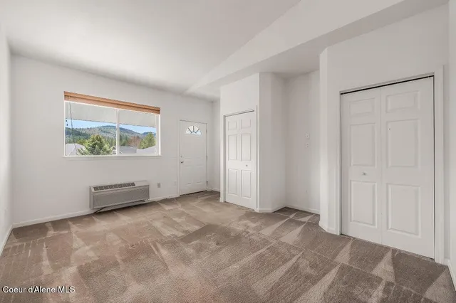 $235,000 | 15 Fairway Drive, Unit A1, Blanchard, ID 83804