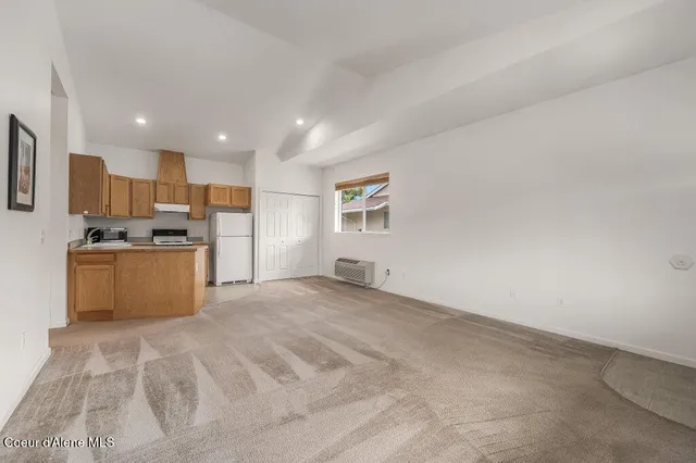 $235,000 | 15 Fairway Drive, Unit A1, Blanchard, ID 83804