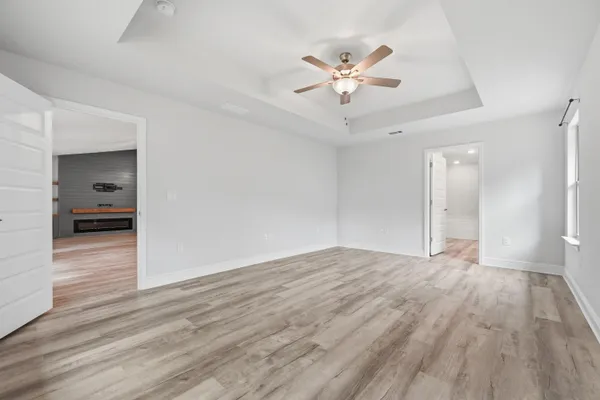 $2,350 | 5810 Crestlake Drive, Crestview, FL 32536