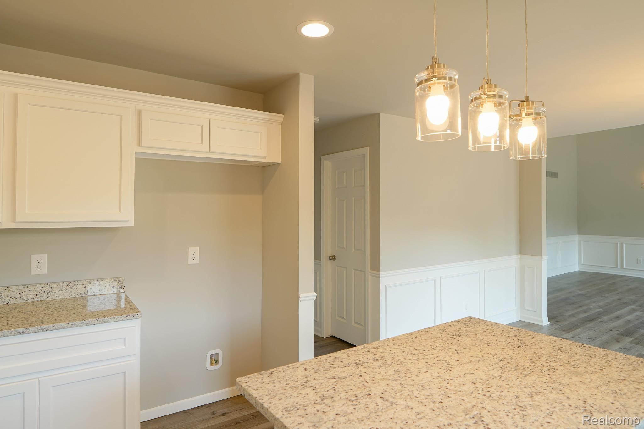 34600 Garfield Road Fraser, MI 48026 - Photo 14 of 39 34600Garfield-21.jpg