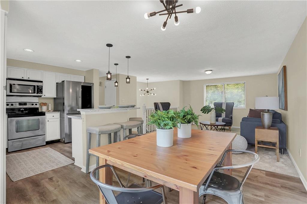 8435 Harrington Road Indianapolis, IN 46256 - Photo 11 of 42 Gallery Image 11