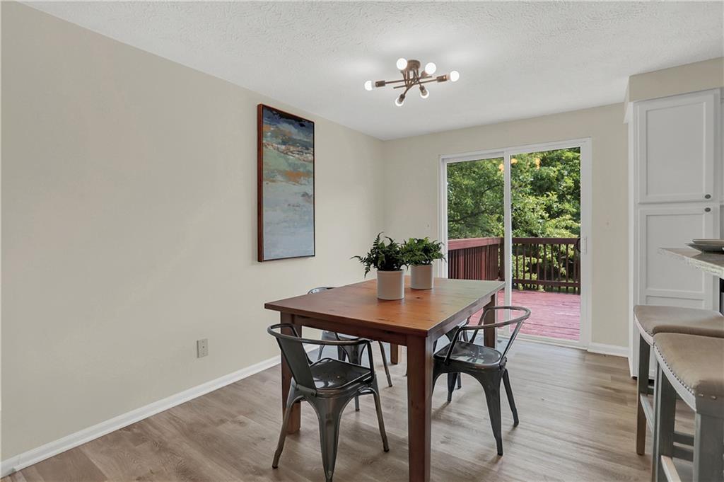8435 Harrington Road Indianapolis, IN 46256 - Photo 13 of 42 Gallery Image 13