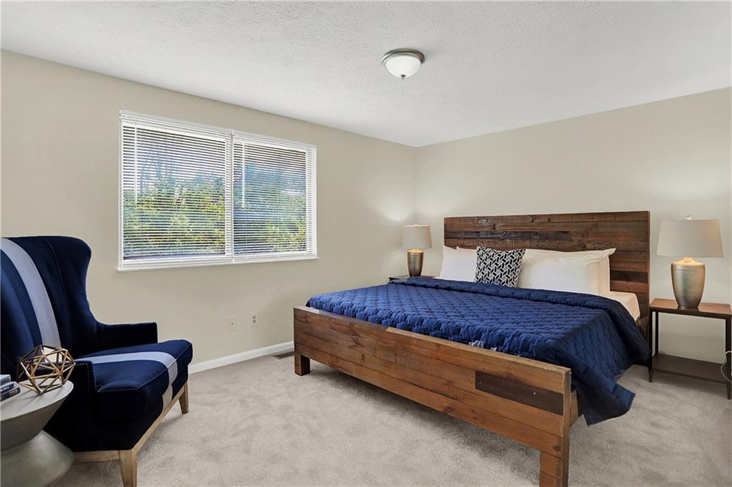 8435 Harrington Road Indianapolis, IN 46256 - Photo 21 of 42 Gallery Image 21