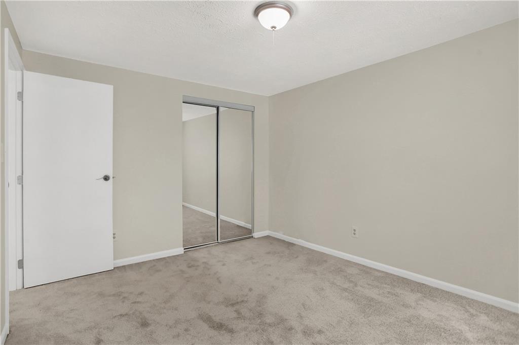 8435 Harrington Road Indianapolis, IN 46256 - Photo 24 of 42 Gallery Image 24