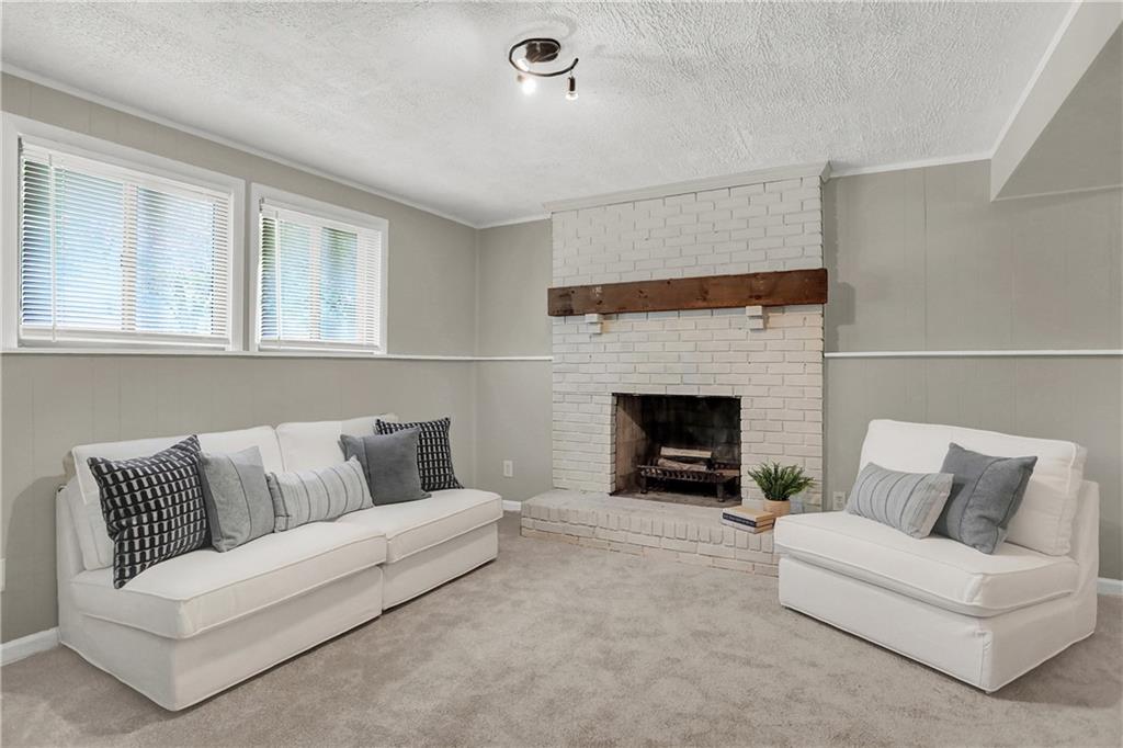8435 Harrington Road Indianapolis, IN 46256 - Photo 29 of 42 Gallery Image 29