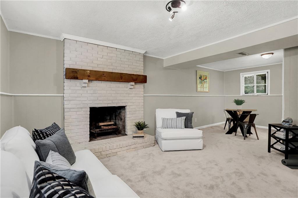 8435 Harrington Road Indianapolis, IN 46256 - Photo 30 of 42 Gallery Image 30