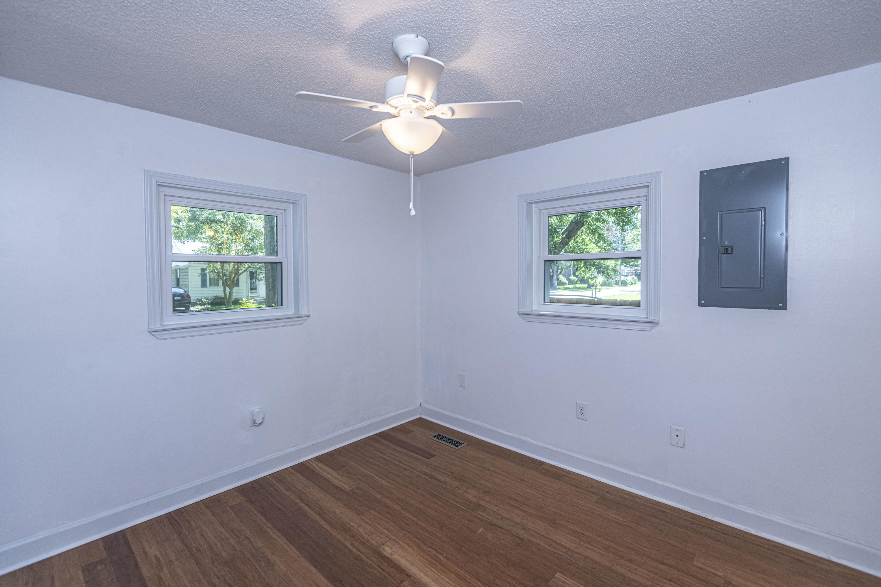 1633 Pinecrest Road Charleston, SC 29407 - Photo 24 of 38 DSC_6303