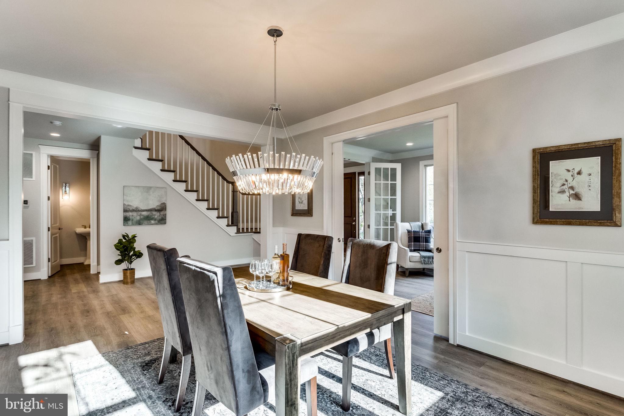 SELECT YOUR OWN INTERIOR FINISHES. DINING ROOM.