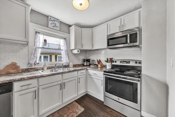 $250,000 | 26 Bruffey Street, Salem, VA 24153