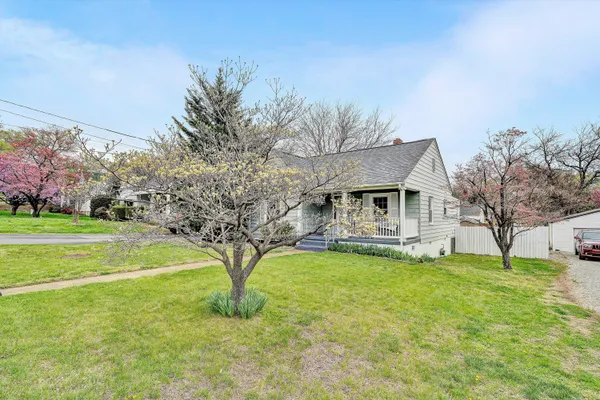 $250,000 | 26 Bruffey Street, Salem, VA 24153