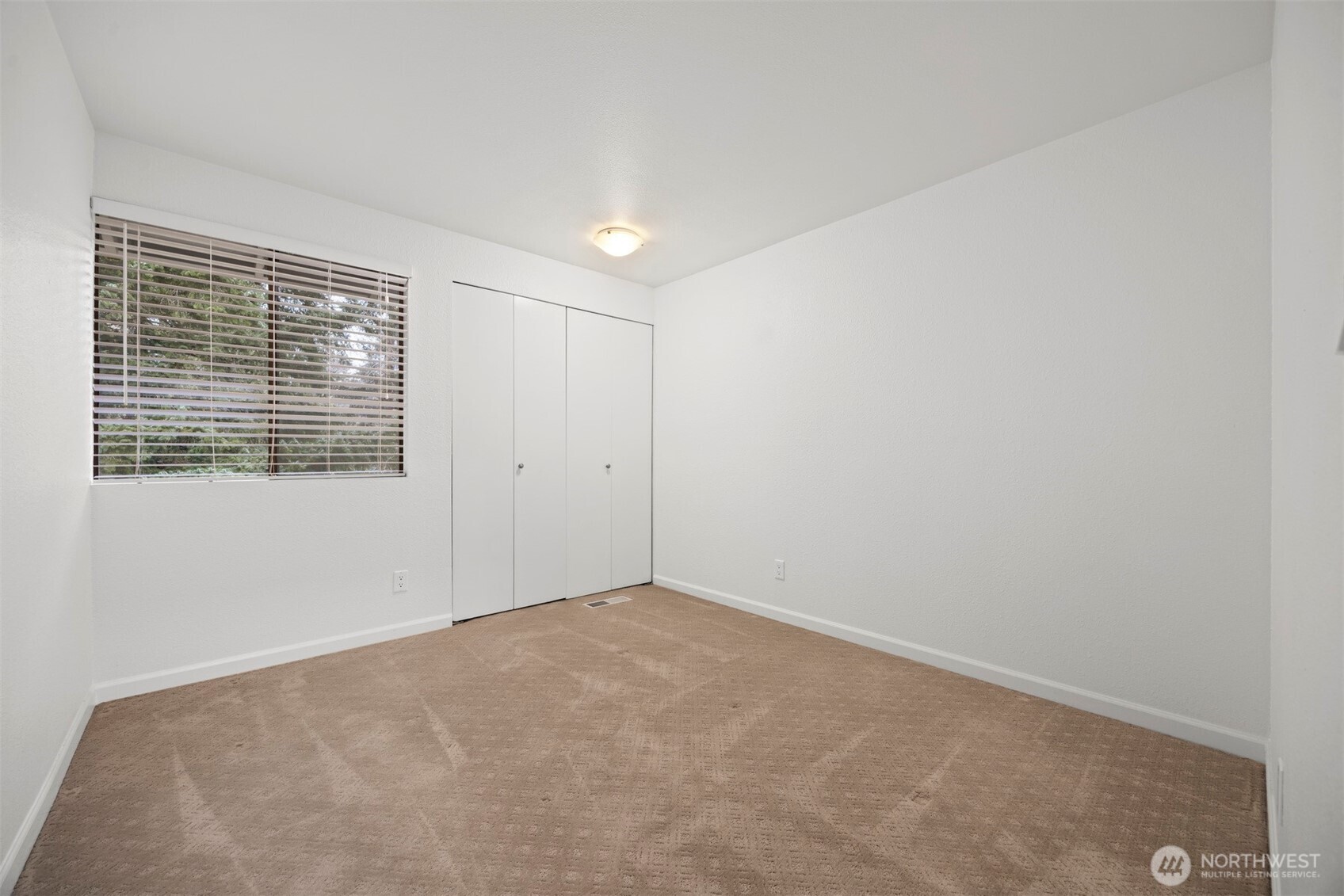 2400 Princeton Court, Unit 6 Bellingham, WA 98229 - Photo 22 of 36