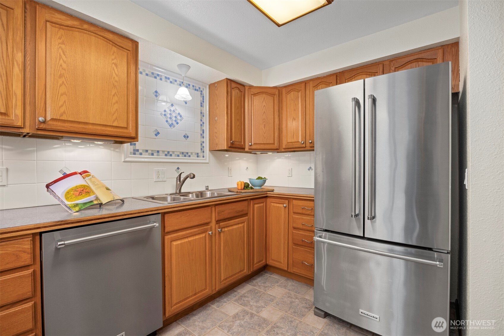 2400 Princeton Court, Unit 6 Bellingham, WA 98229 - Photo 10 of 36