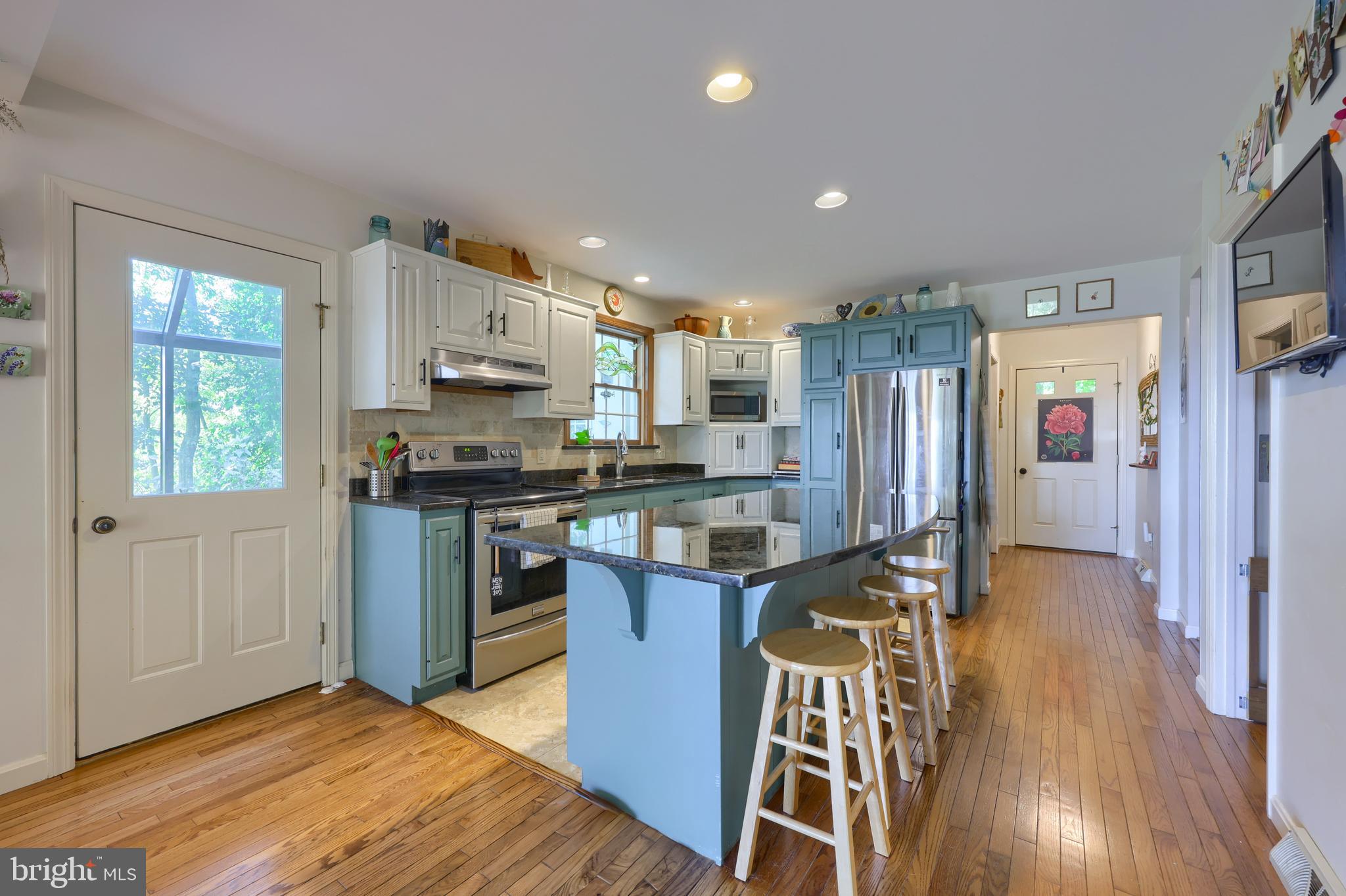 693 Trail Road North Elizabethtown, PA 17022 - Photo 18 of 82