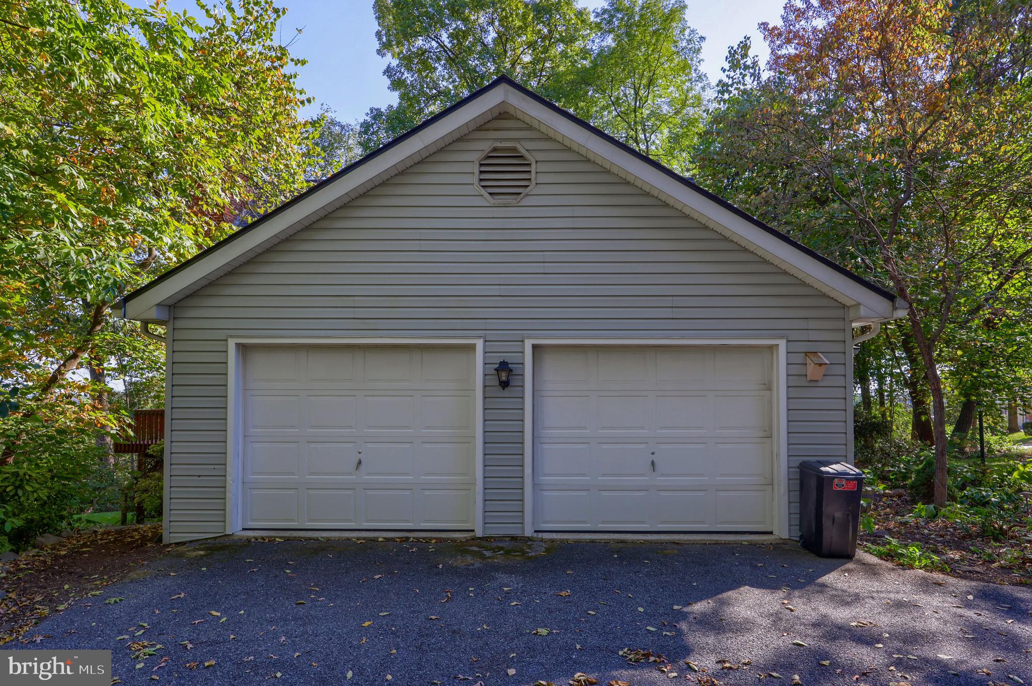 693 Trail Road North Elizabethtown, PA 17022 - Photo 6 of 82