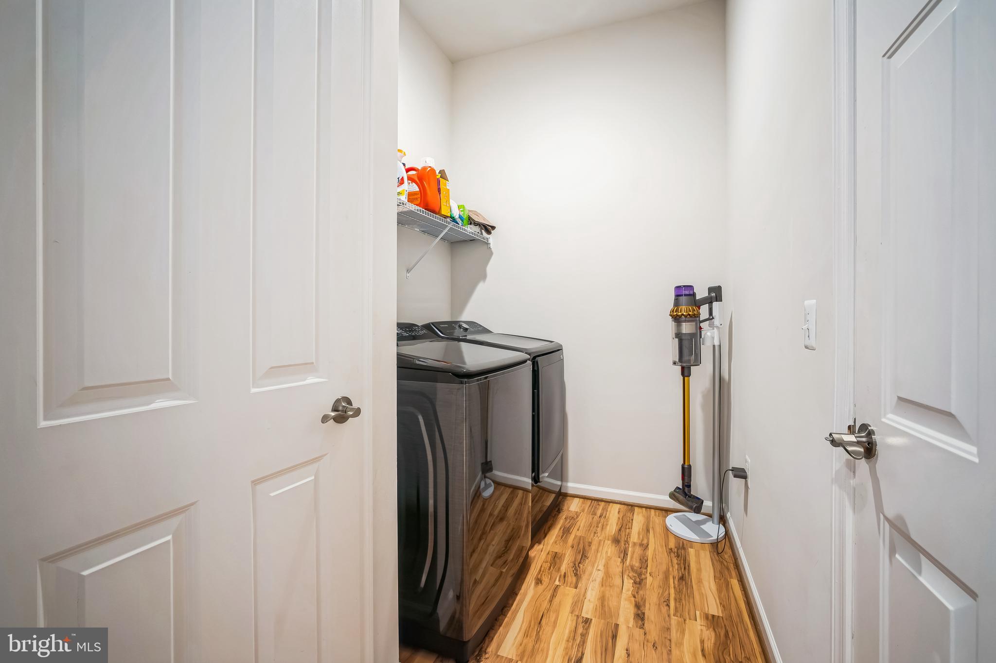9348 Crestview Rdg Drive Bristow, VA 20136 - Photo 25 of 29 a view of walk in closet