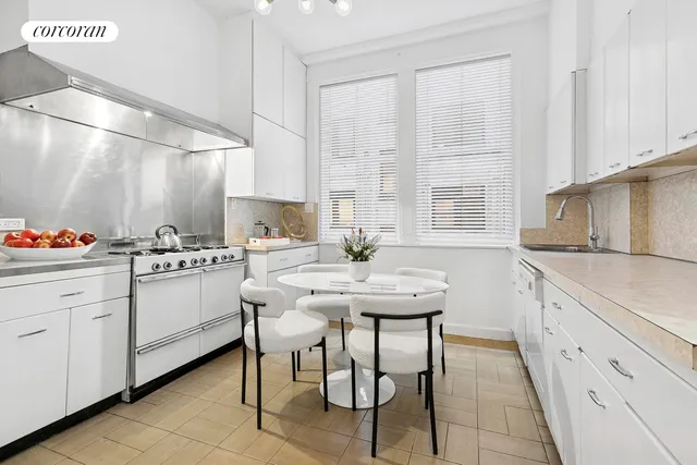 $3,995,000 | 1155 Park Avenue, Unit 2NE | Upper East Side