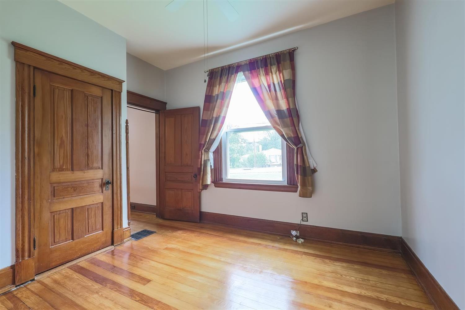 4589 Cooper Road Blue Ash, OH 45242 - Photo 25 of 34