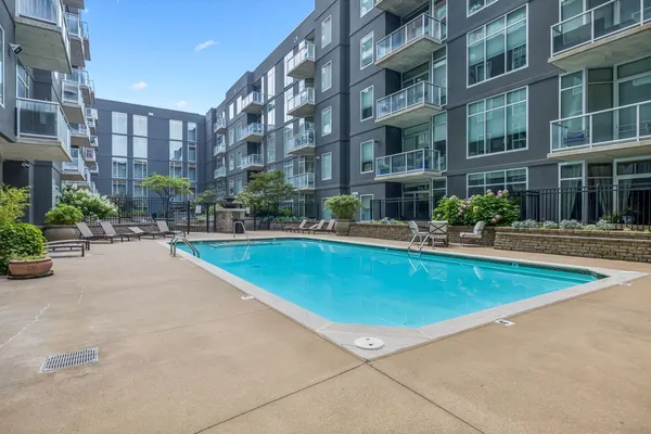 $3,500 | 600 12th Avenue South, Unit 525, Nashville, TN 37203