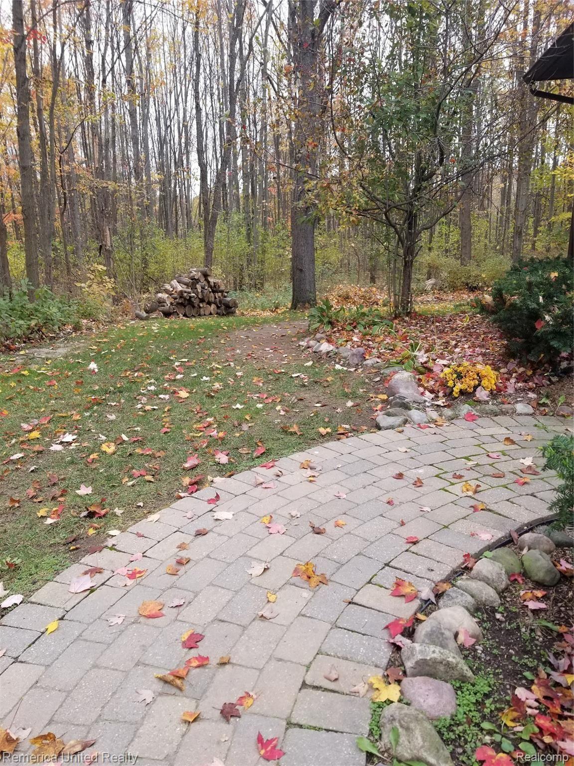 4144 Center Road Linden, MI 48451 - Photo 46 of 66 20191026_120433.jpg