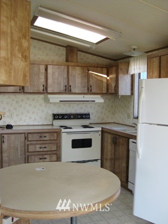 1712 Finn Hall Road Port Angeles, WA 98362 - Photo 7 of 15