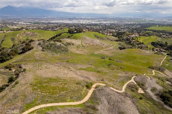 $2,500,000 | 1 Old Carbon Canyon Road, Chino Hills, CA 91709