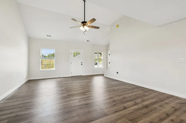 $345,900 | 138 Alice Preston Loop, Gordonsville, TN 38563