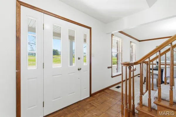 $549,000 | 1104 South Charlemagne Drive, Lake St. Louis, MO 63367