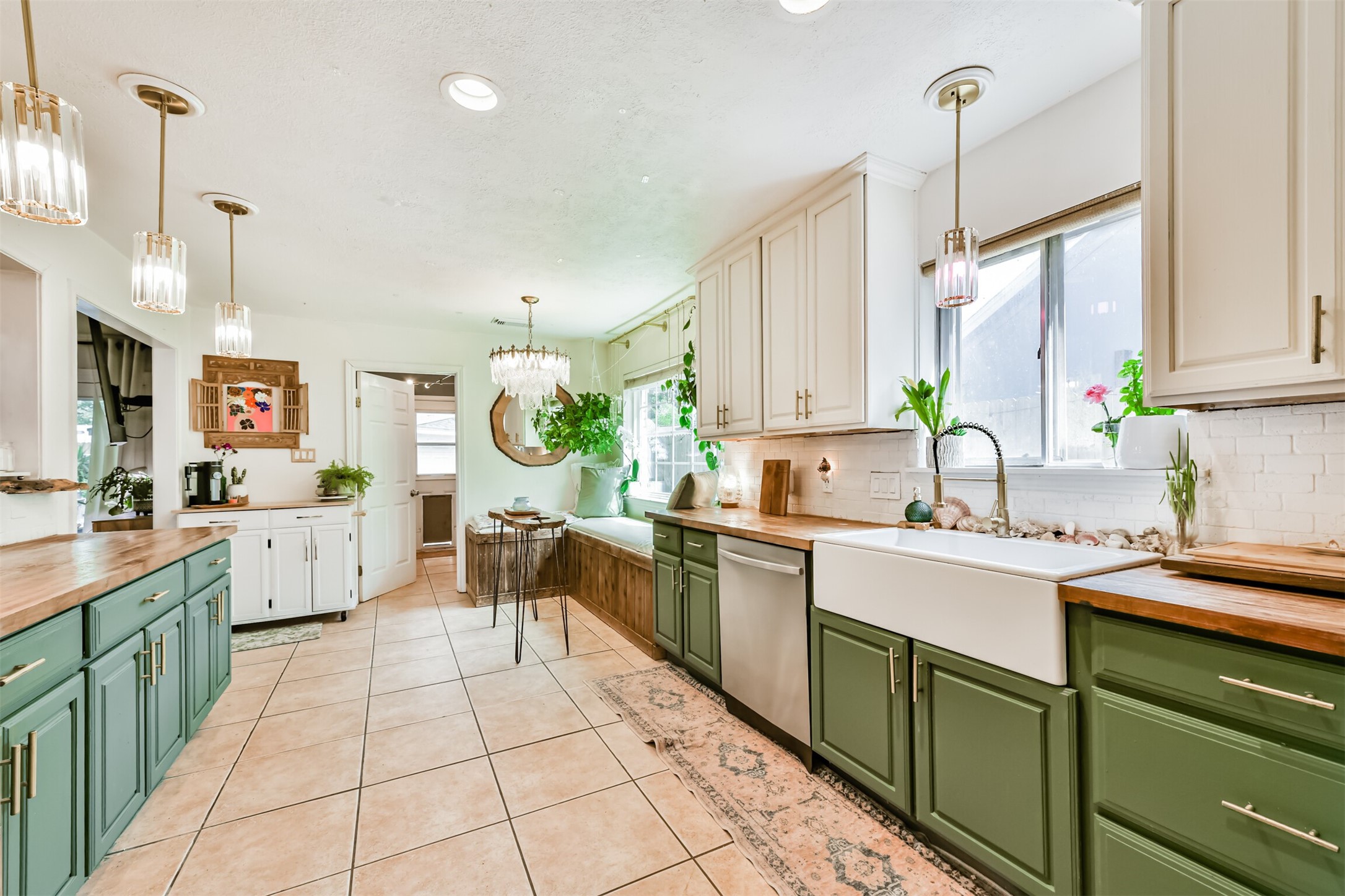 1723 Capstan Road Houston, TX 77062 - Photo 10 of 43
