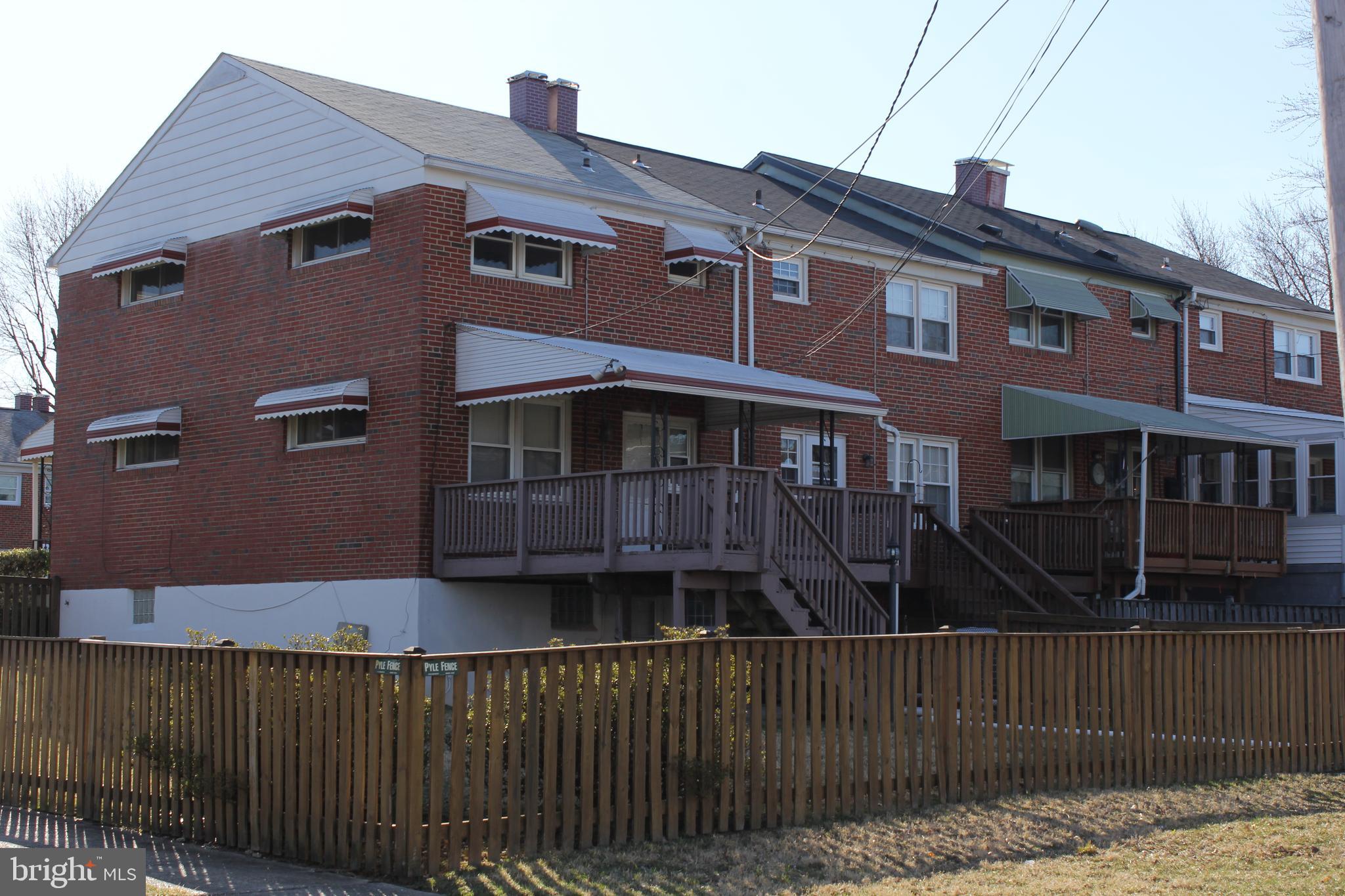 8506 Kings Ridge Road Baltimore, MD 21234 - Photo 24 of 29 Fenced Yard & Covered Deck