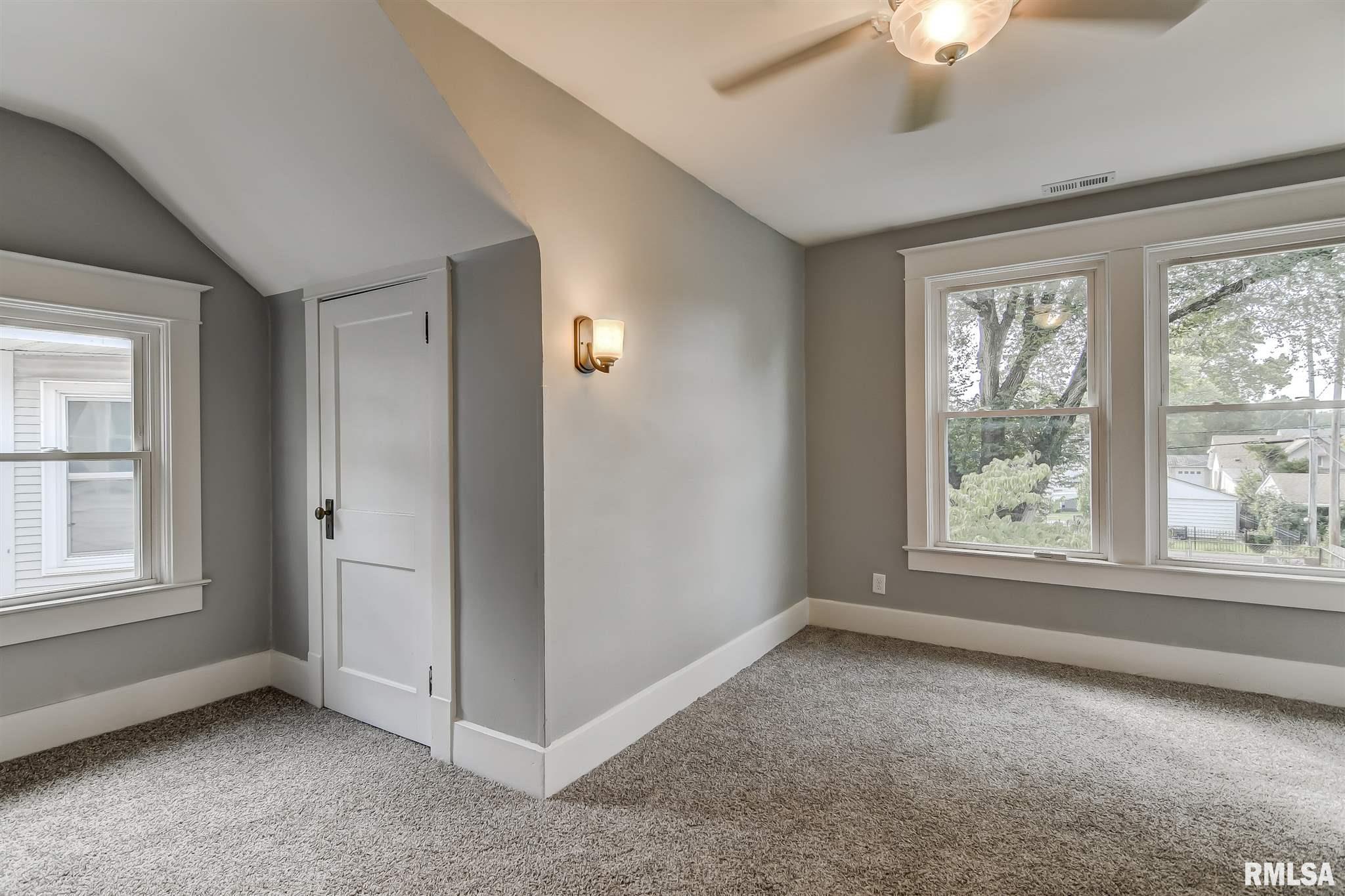 1819 North 8th Street Springfield, IL 62702 - Photo 22 of 33