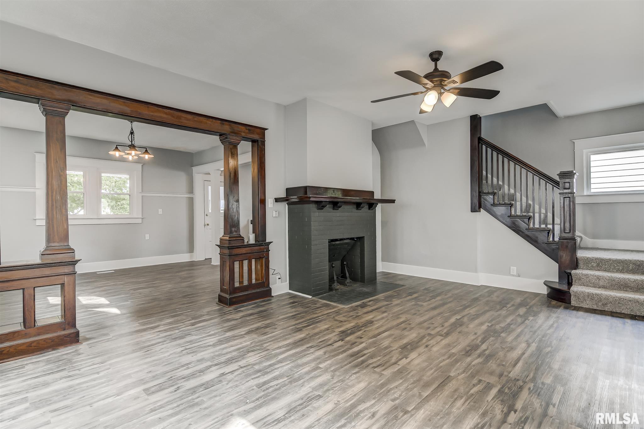 1819 North 8th Street Springfield, IL 62702 - Photo 4 of 33
