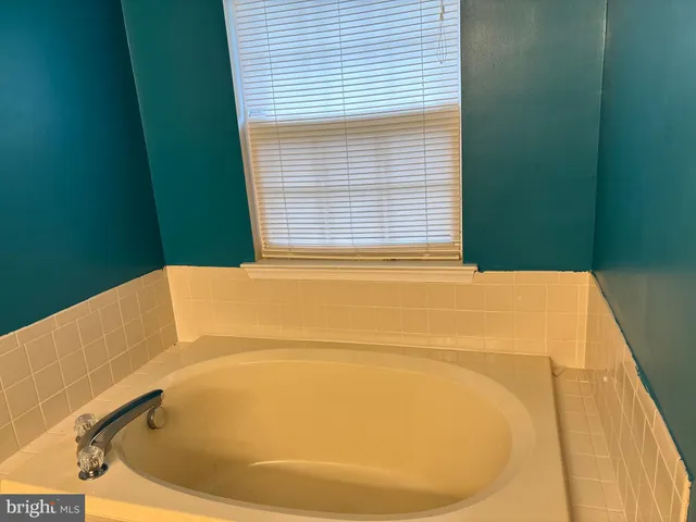 $3,000 | 21579 Gordon Court, Lexington Park, MD 20653