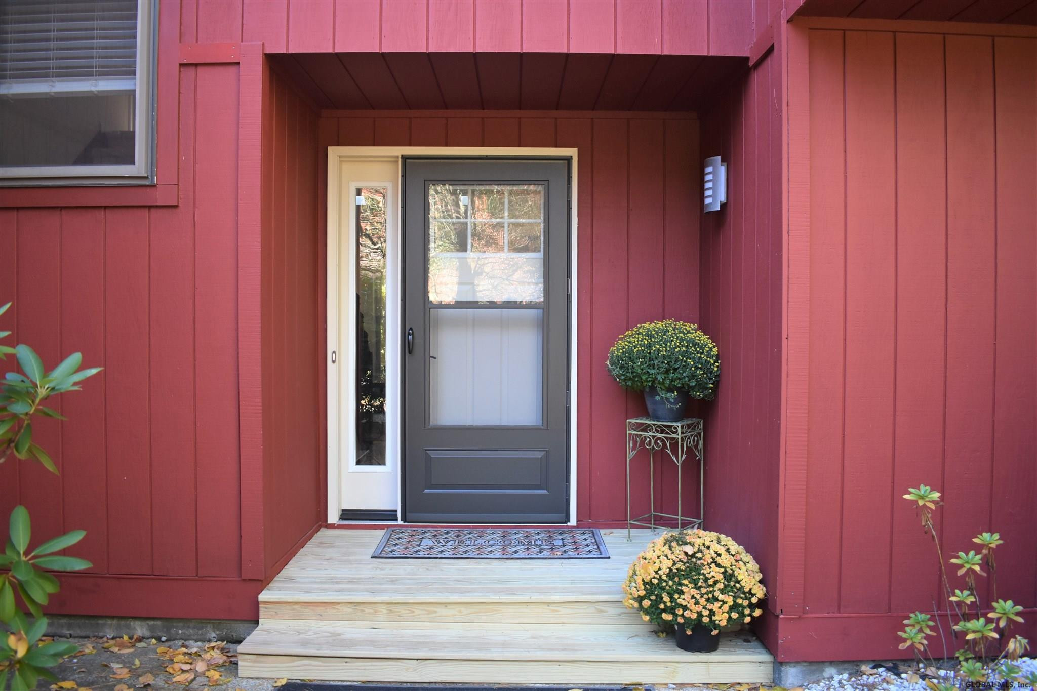 25 Meadow Rue Place Malta, NY 12020 - Photo 3 of 44 Photo 3