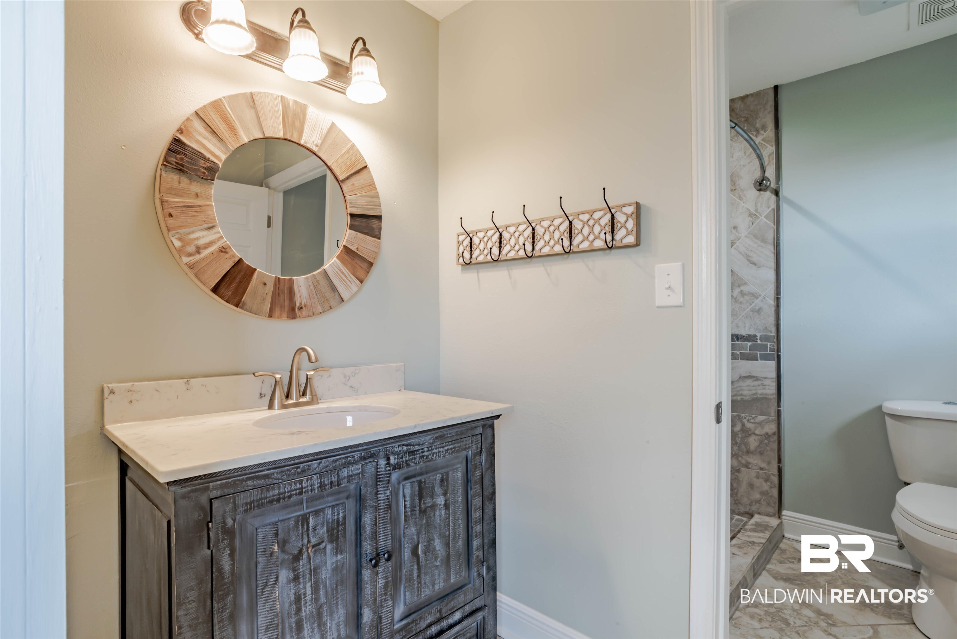 26640 Frank Road Elberta, AL 36530 - Photo 18 of 29 Master Bathroom