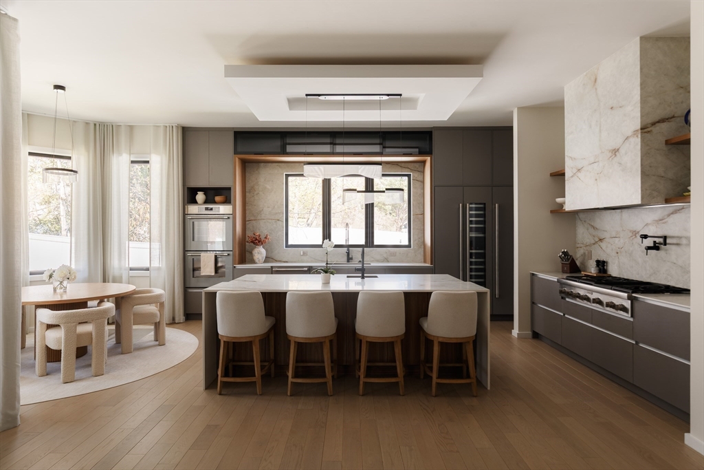 109 Wiswall Road Newton, MA 02459 - Photo 7 of 30