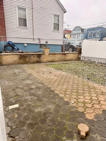 $2,895 | 24 East 18th Street, Unit 1, Bayonne, NJ 07002