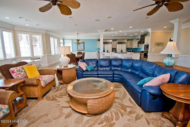 $3,200,000 | 5715 Ocean Drive, Emerald Isle, NC 28594