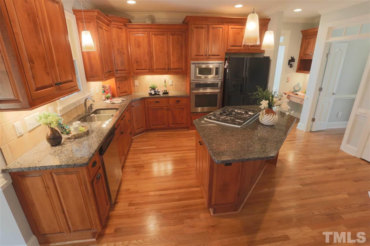 5315 Landguard Drive Raleigh, NC 27613 - Photo 3 of 25 Gallery Image 3