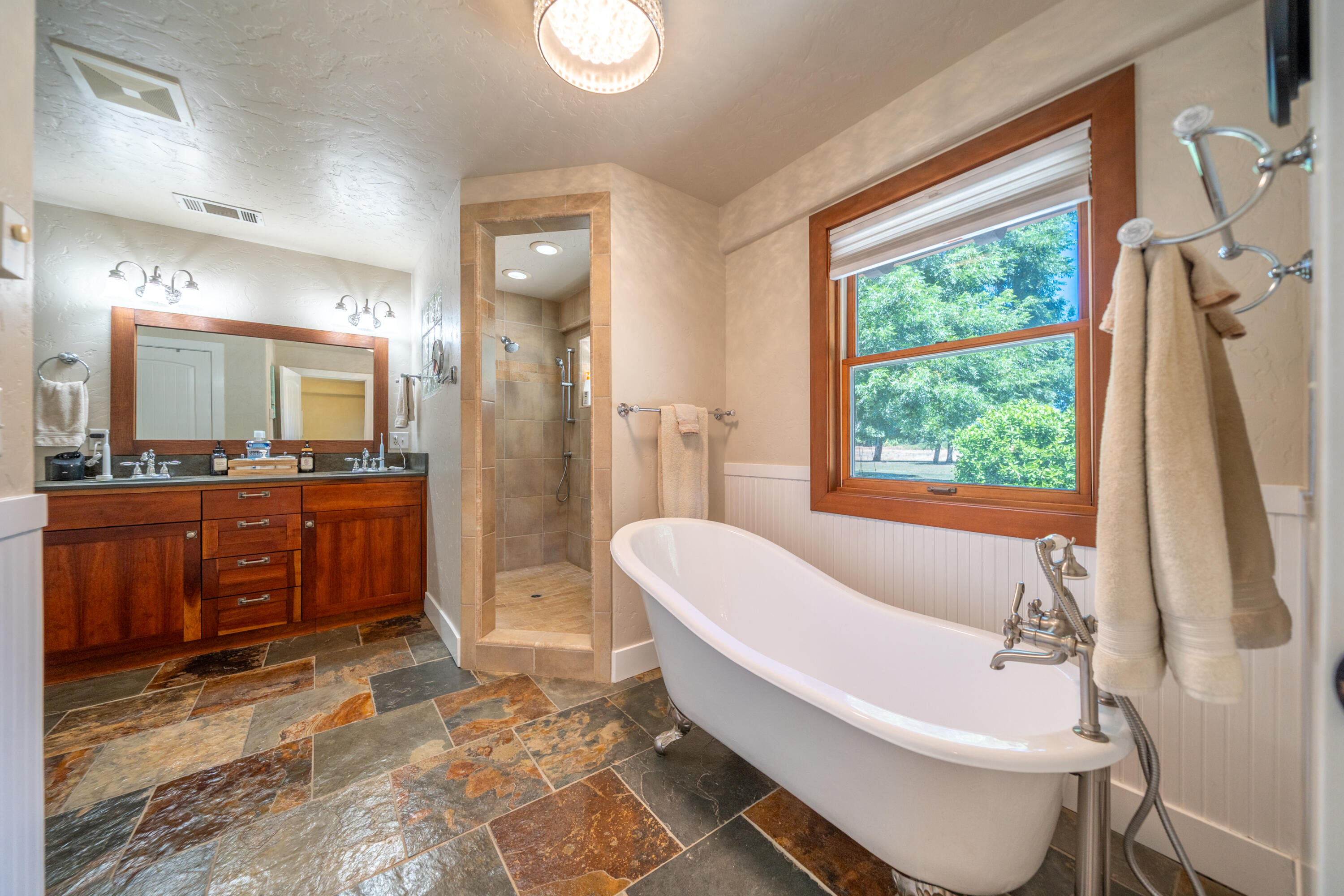 7775 Churn Creek Road Redding, CA 96002 - Photo 29 of 87 7775 Churn Crk Rd-32