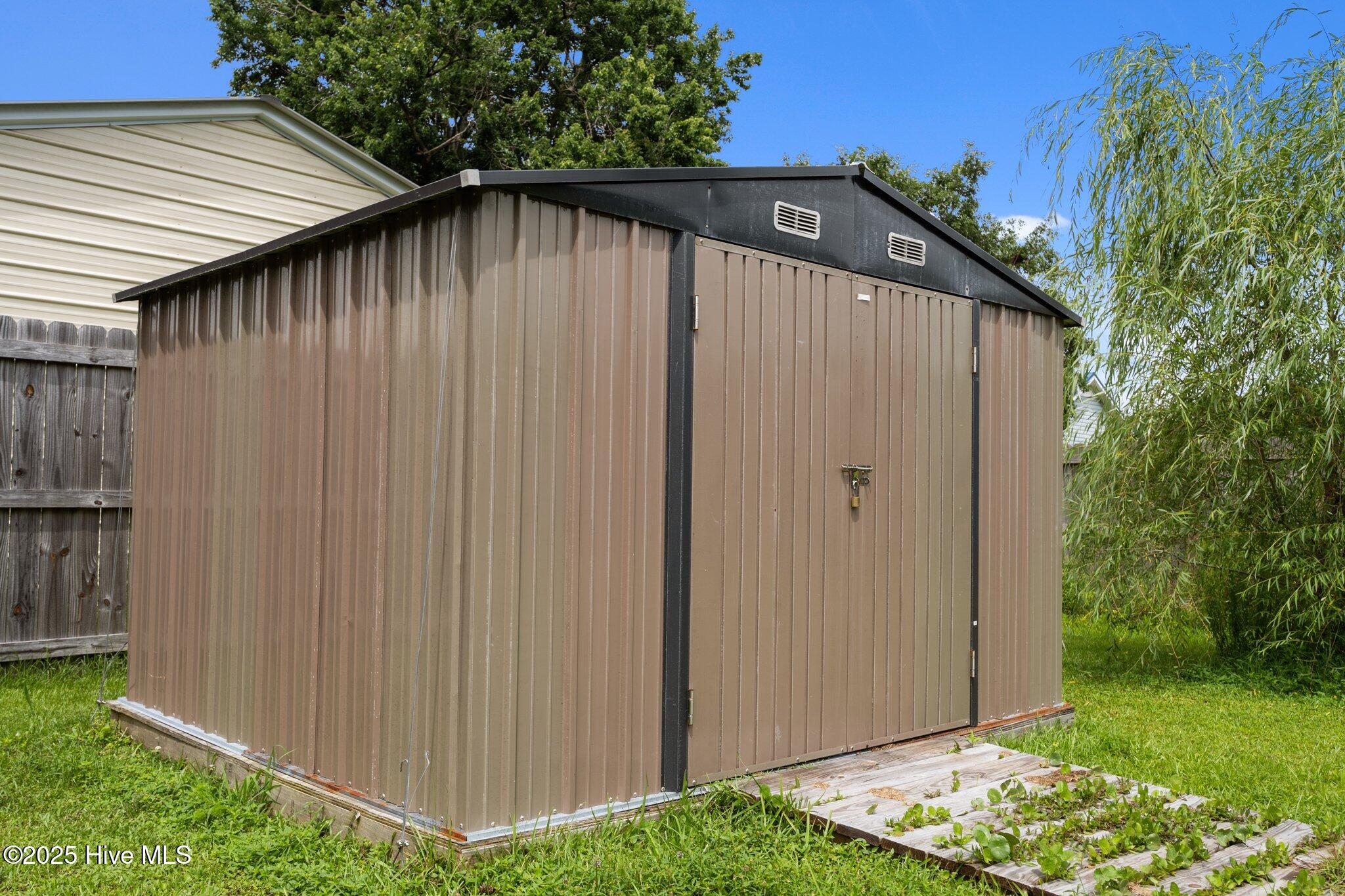 314 Quail Ridge Road Jacksonville, NC 28546 - Photo 44 of 52 44-web-or-mls-15