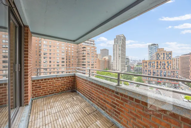 $735,000 | 212 East Broadway, Unit G1203 | Lower East Side