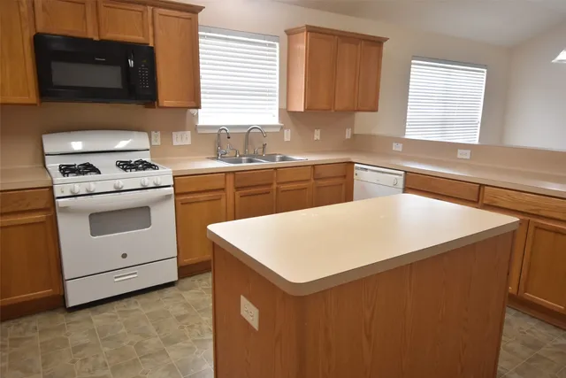 $1,750 | 21399 Forest Colony Drive, Porter, TX 77365