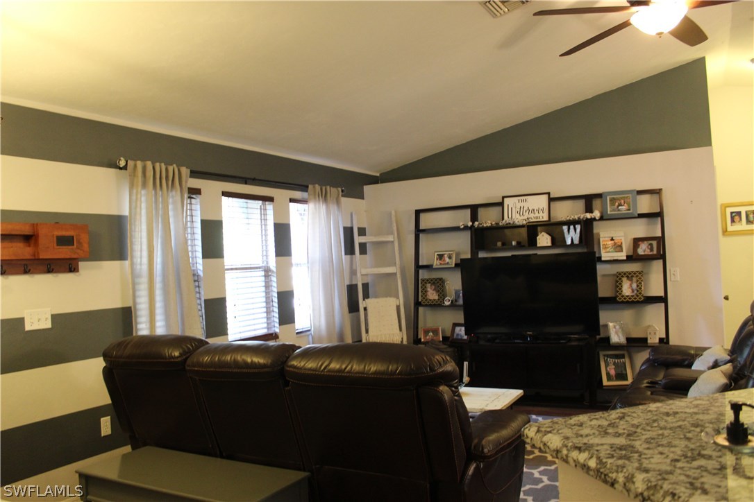 18553 Zinnia Road Fort Myers, FL 33967 - Photo 4 of 25 Gallery Image 4